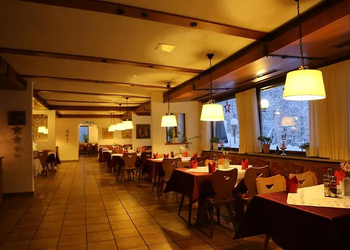 Koeppeleck Otel 3*